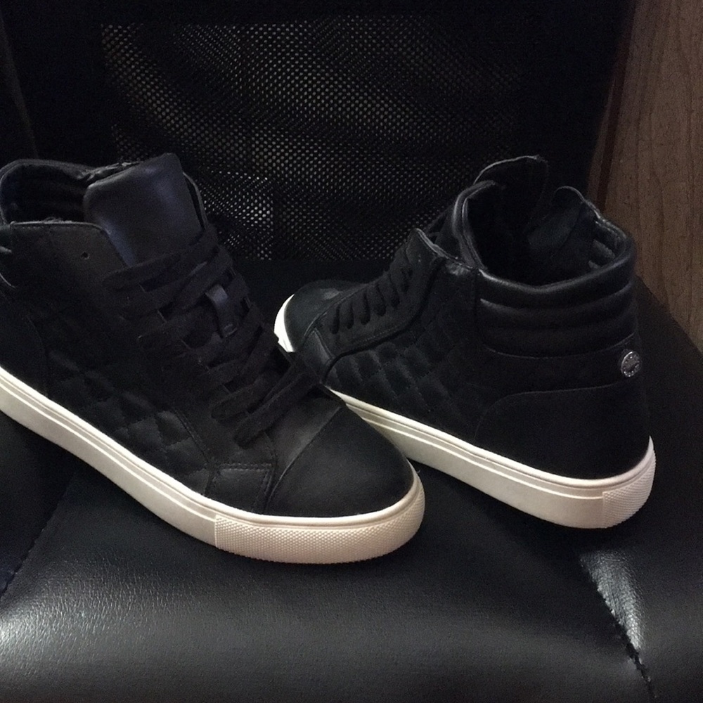 Steve Madden Black and white high tops